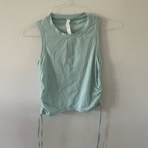 Lululemon tank (rare, discontinued)